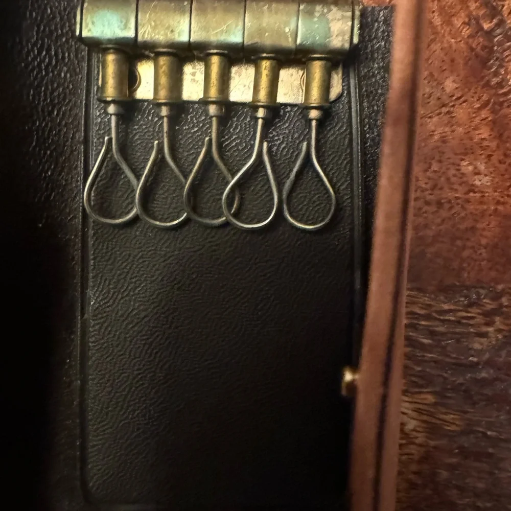 VTG Rolfs Cowhide Leather Trifold Key Case Caddy Holder Hooks